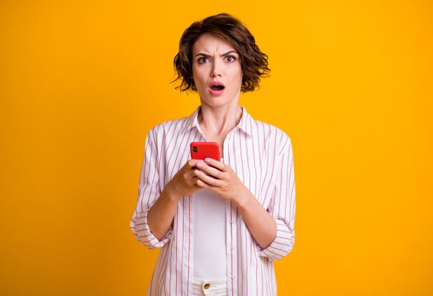 répondre aux commentaires négatifs réseaux sociaux