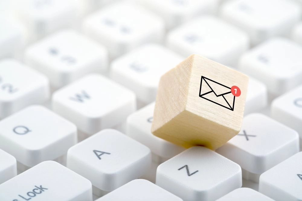 6 avantages de l’email marketing : pourquoi il reste le meilleur atout de votre croissance
